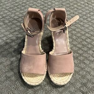 Vince Camuto Tan Wedge Espadrille - Size 7